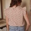 Blusa sin mangas estampado floral y escote en V
