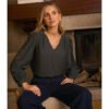 Blusa cuello pico y manga con encaje verde oscuro