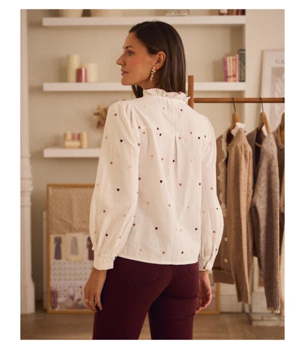 Blusa bordada corazones blanco