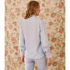 Camisa bordados azul y cuello con volante