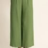pantalon recto fluido verde Pantalón recto fluido con cordón coral