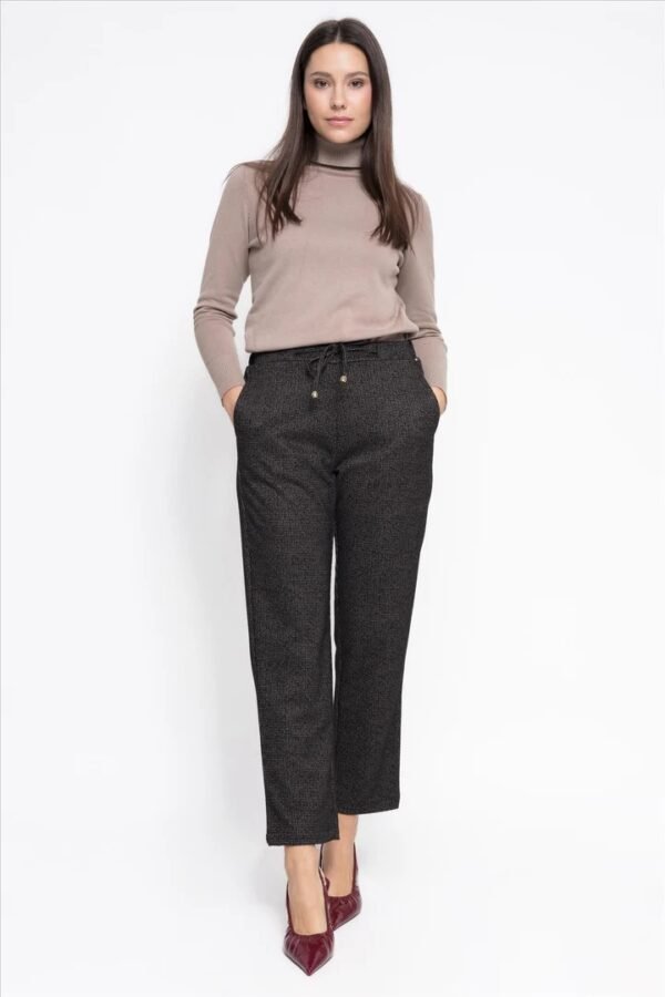 Pantalón relax-fit punto jacquard