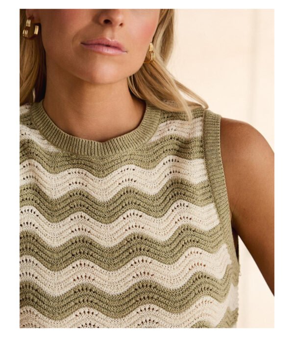 Top de punto beige y verde