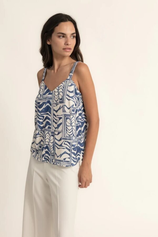 Top de tirantes estampado azul y blanco