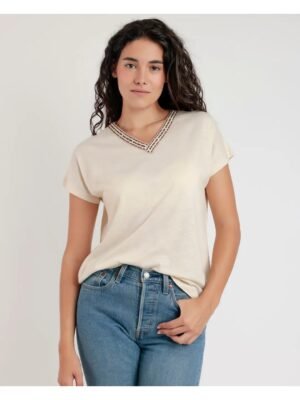 Camiseta beige cuello pico y bordados MÉXICO