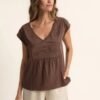 Camiseta flamé bordados color chocolate